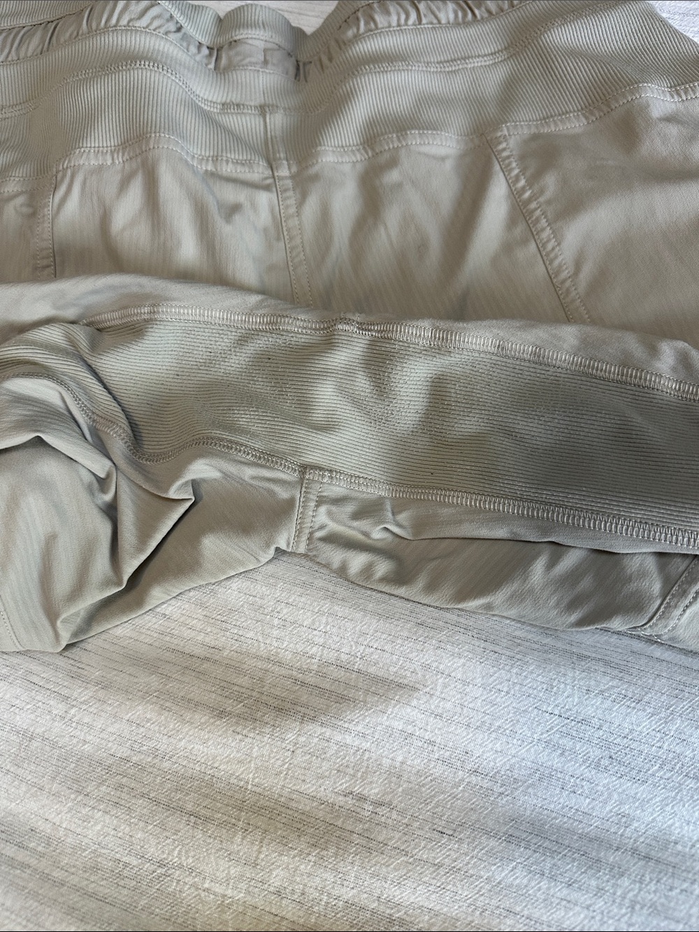 Lululemon Dance Studio Cropped Pants - Picture 7 of 10